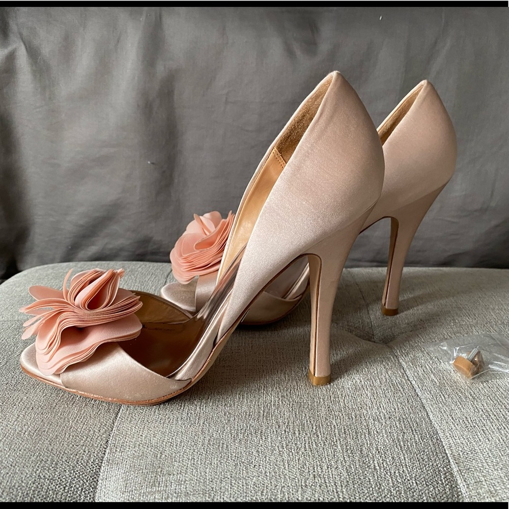 Badgley Mishka D’Orsay Satin Blush Pink pump